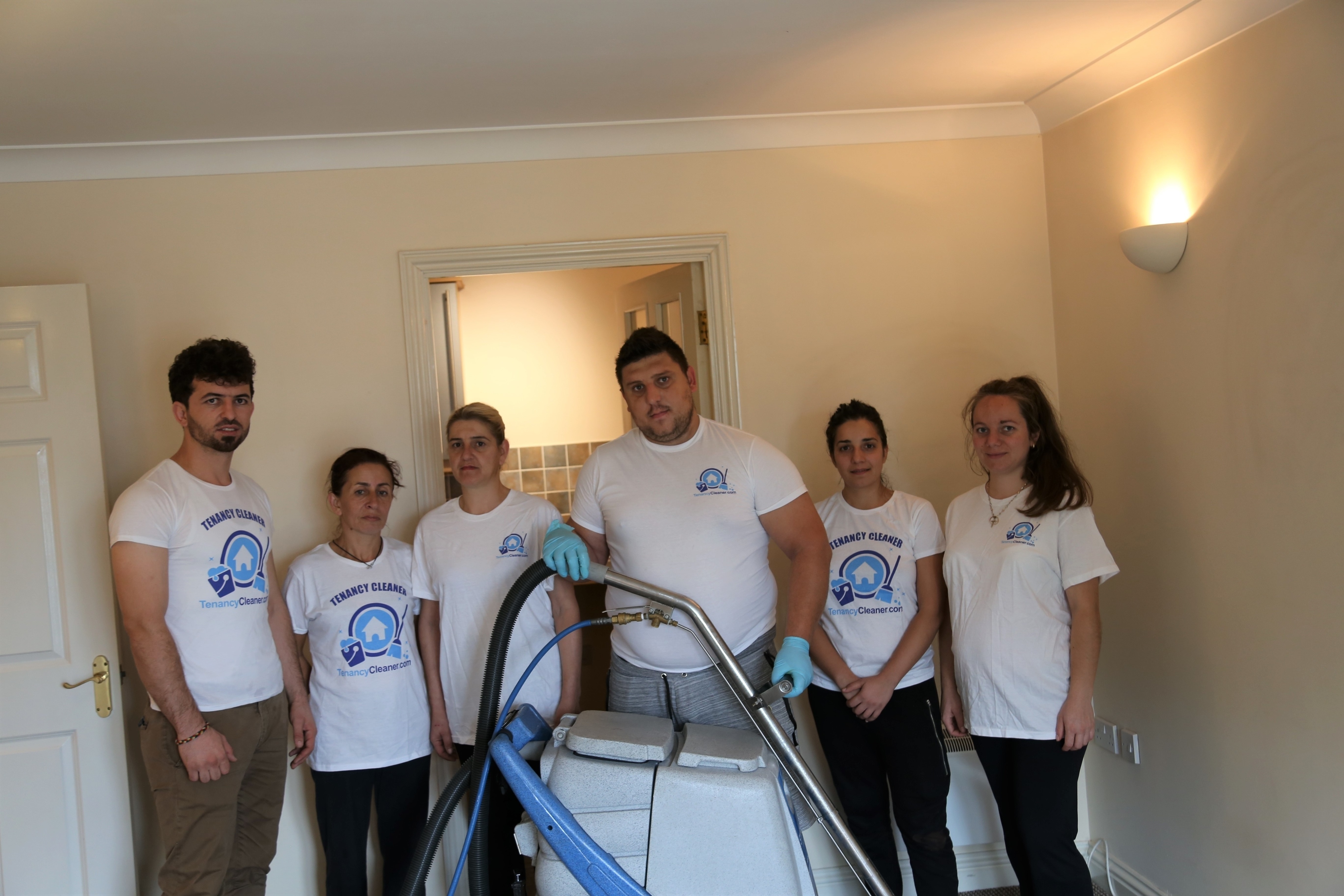 Deep cleaning service